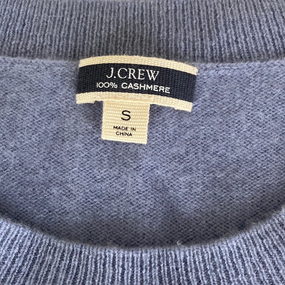 100% Cashmere Sweater!
